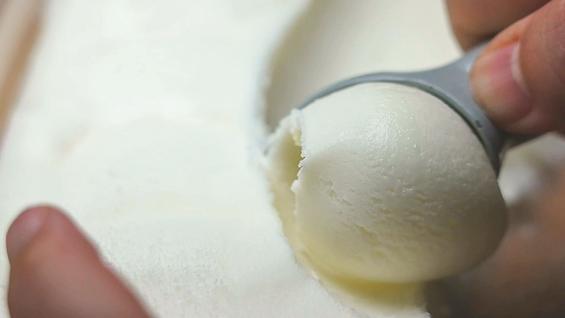 bola de helado de yogur